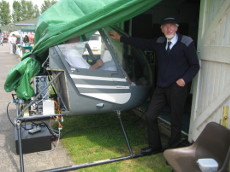 Newark Cockpit Fest 2009 Robin R22 Flight Simulator
