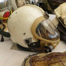 Newark Cockpit Fest 2010 Possibly the prototype ML Aviation MK5 HSAB helmet. Based on Helmets Ltd Mk3B