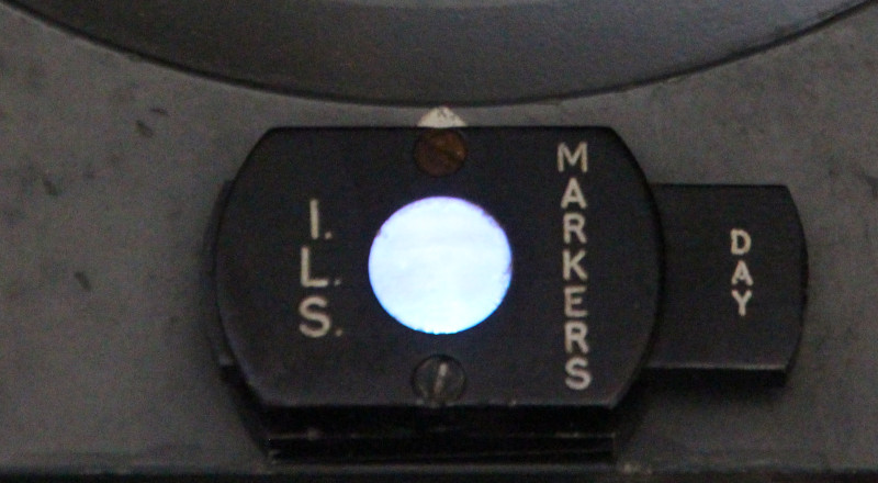 Navigation display ILS marker lamp - day mode
