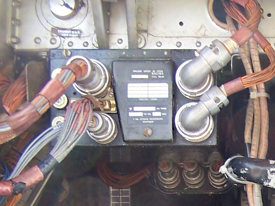 Navigation display amplifier Navigation display amplifier